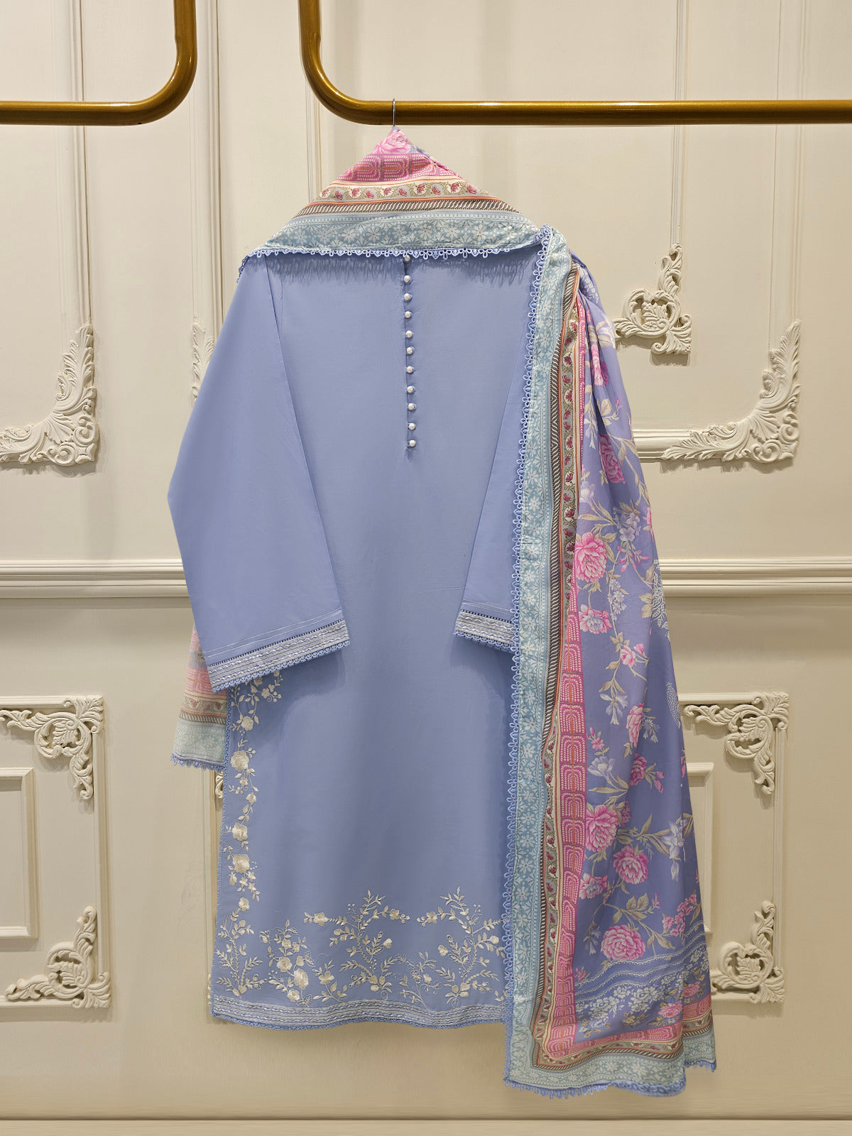 Agha Noor 3 Piece - Cambric Lawn Suit S113394