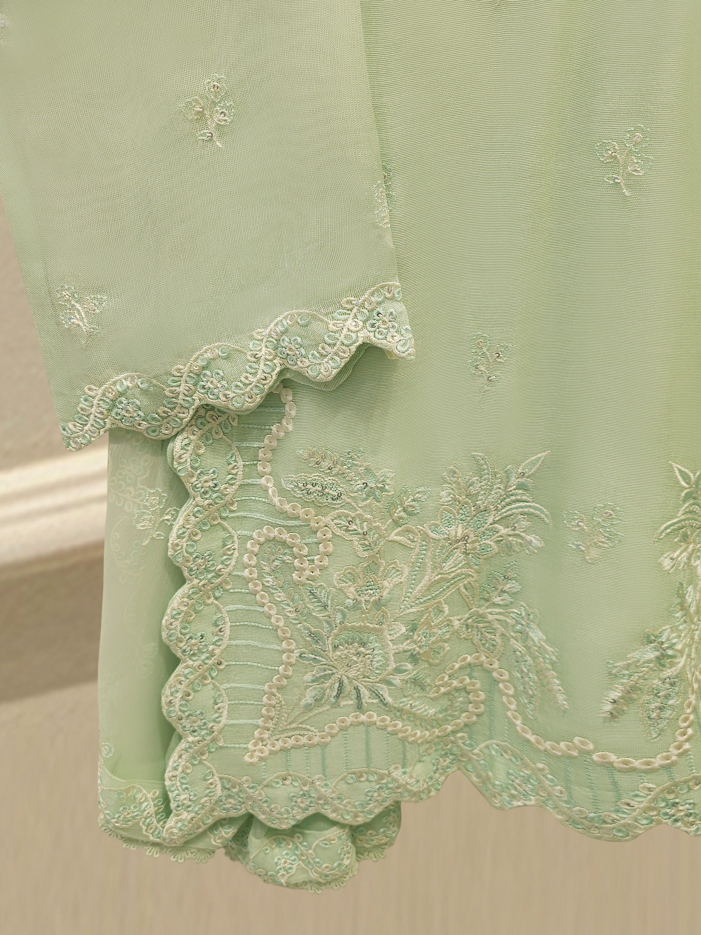 Agha Noor 3 Piece - Pure Embroidered Cotton Net Suit