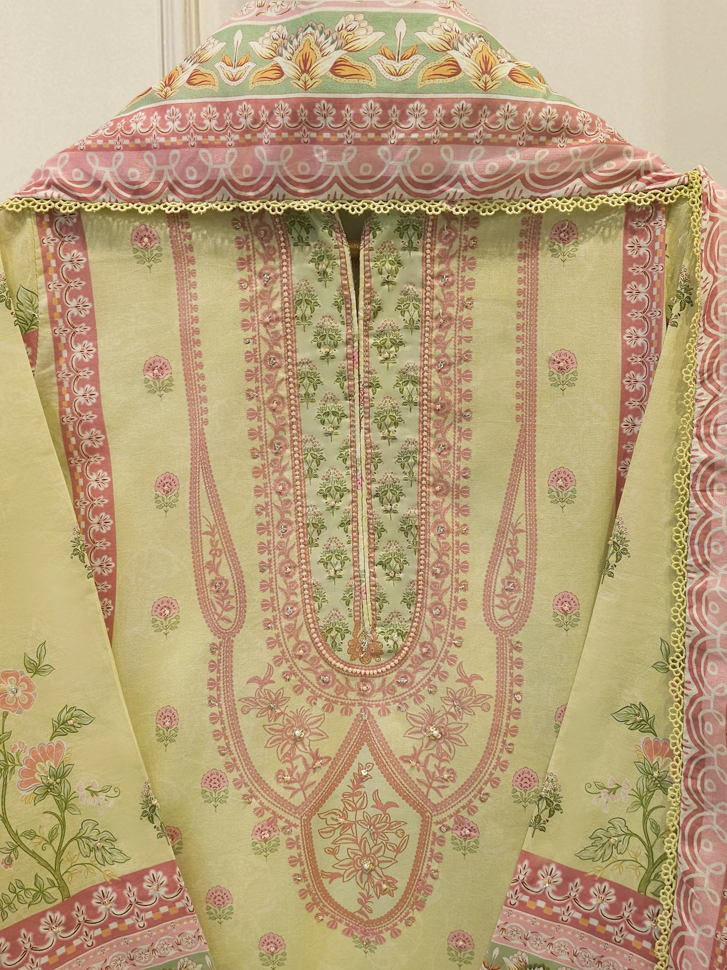 Agha Noor 2 Piece - Digital Printed Cambric Suit S114805