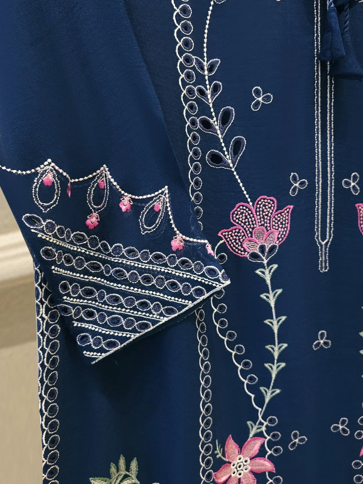 Agha Noor 3 Piece - Pure Embroidered Cotton Net Suit S112065