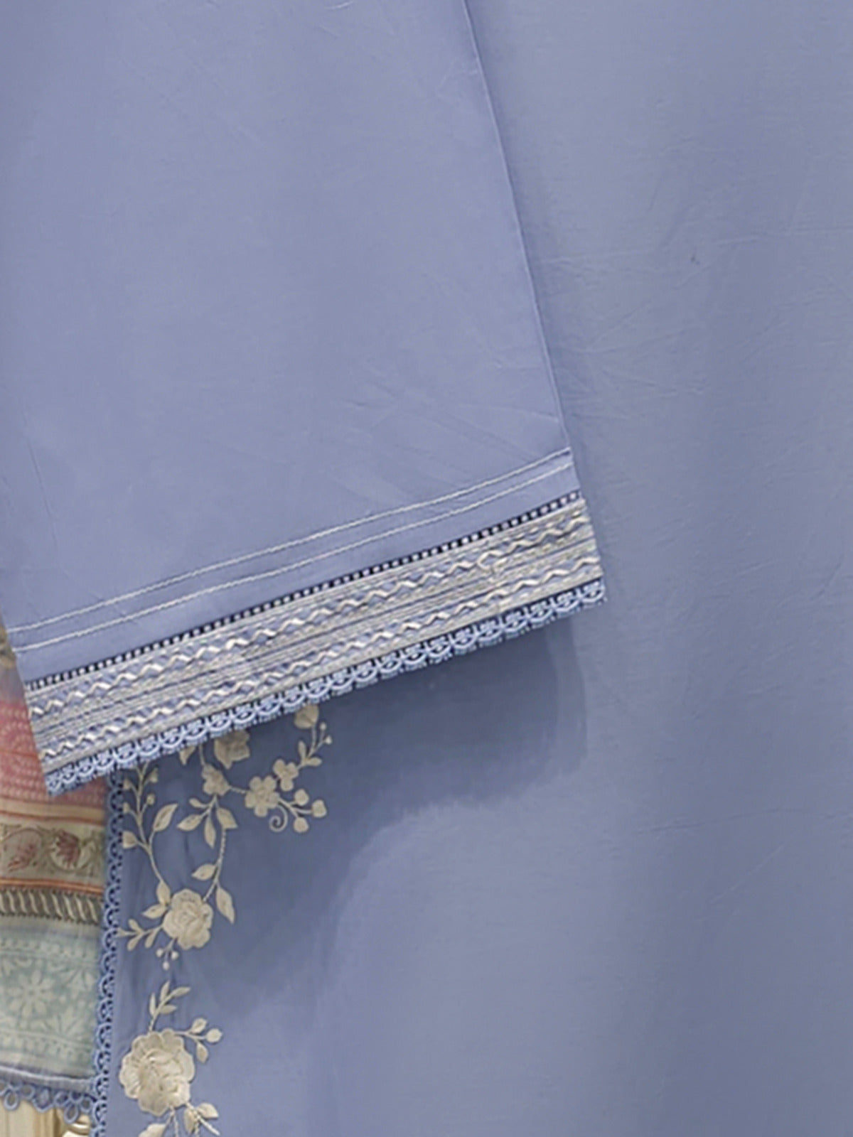 Agha Noor 3 Piece - Cambric Lawn Suit S113394