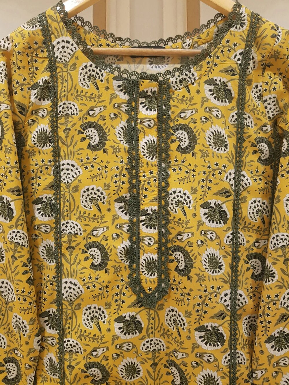 Agha Noor 3 Piece - Cotton Suit