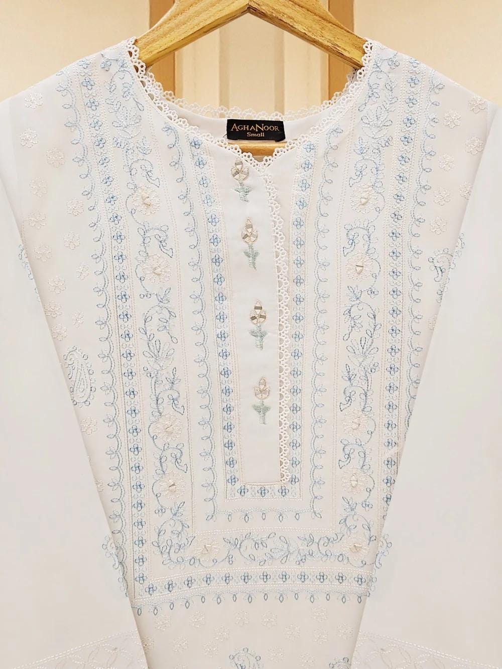 Agha Noor Original 2 Piece Lawn Embroidered
