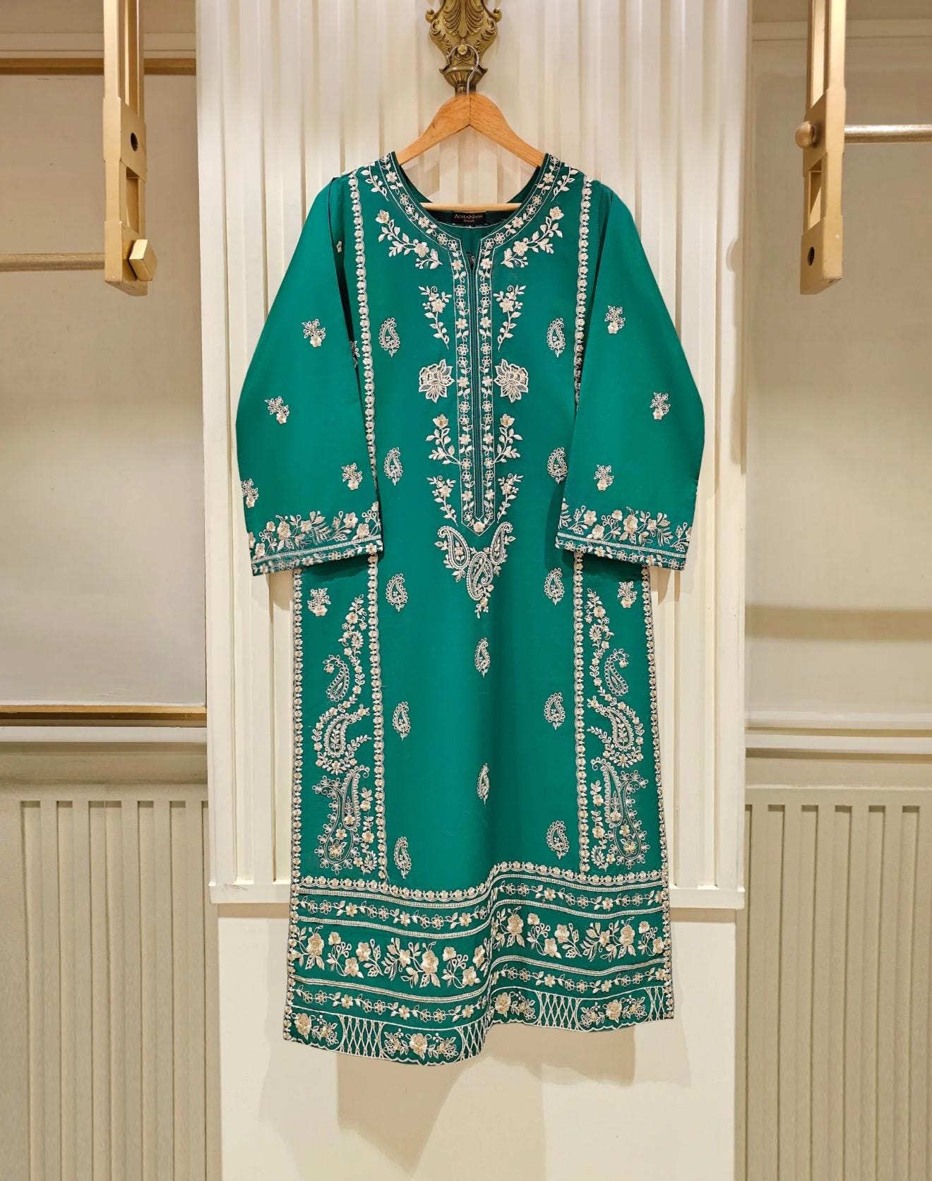 Agha Noor Original 2 Piece Lawn Embroidered